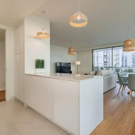 Bayline Iv Apartment *